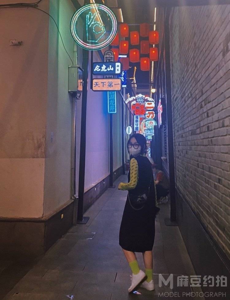 胶片模特