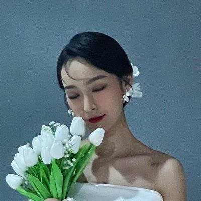 黑白模特