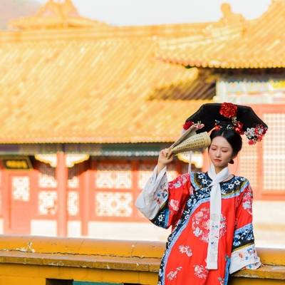 汉服模特