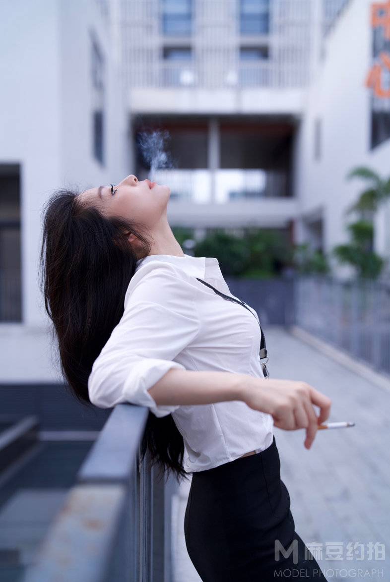 胶片模特