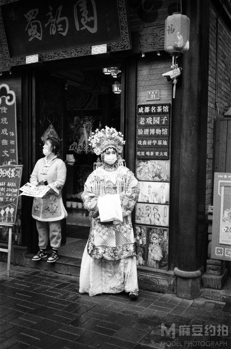 胶片模特