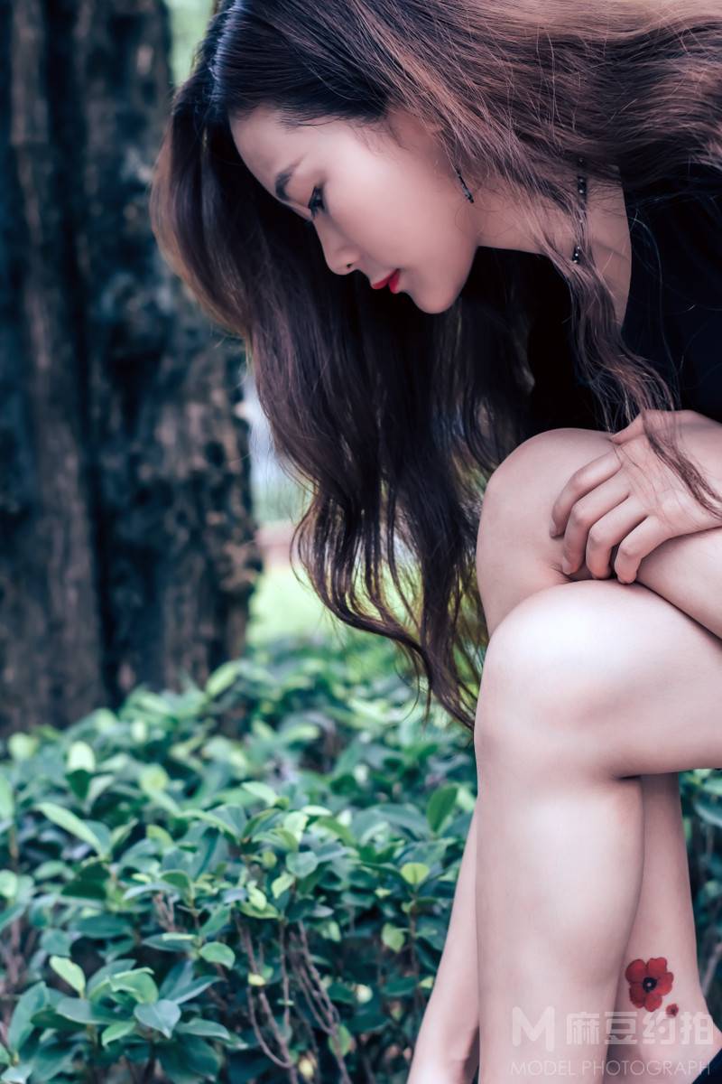 情绪模特