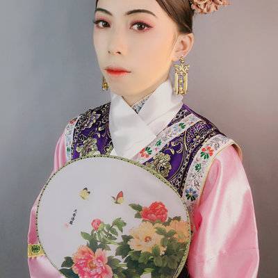 妆容模特