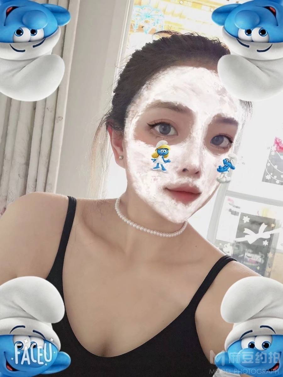 清新模特