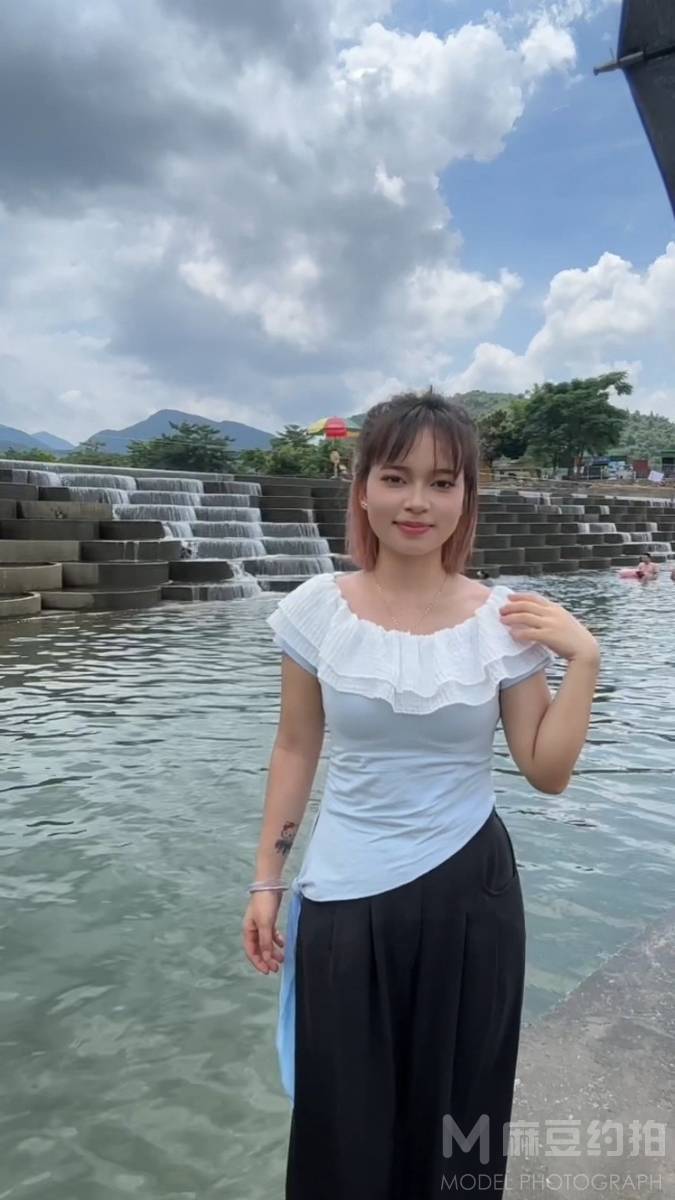 清新模特