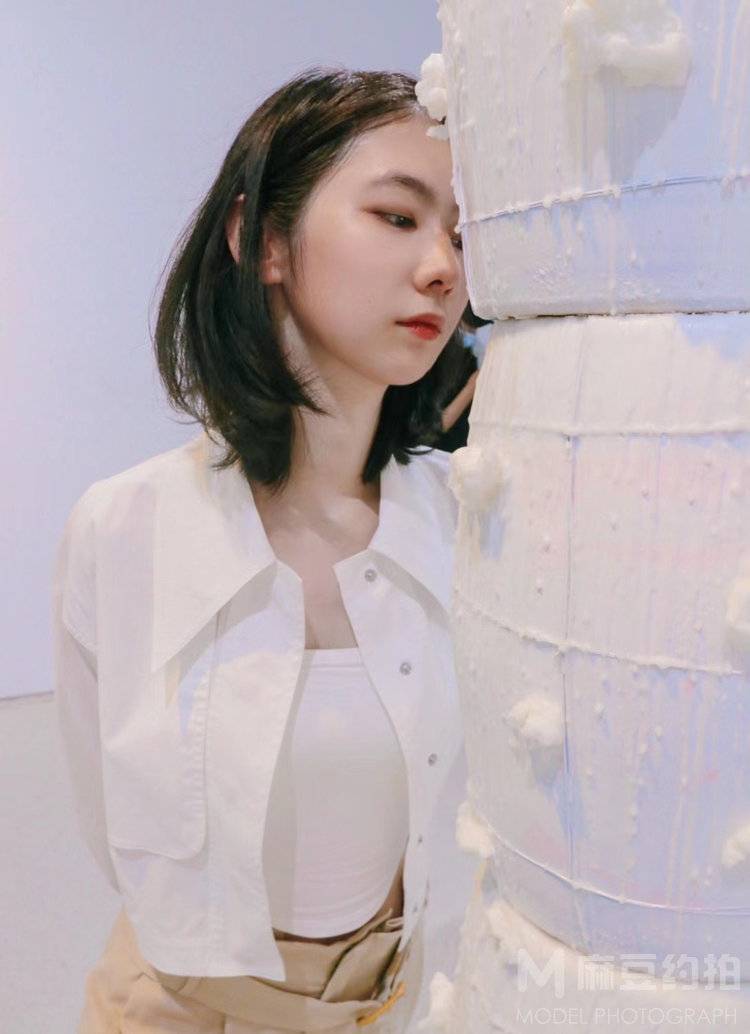 清新模特