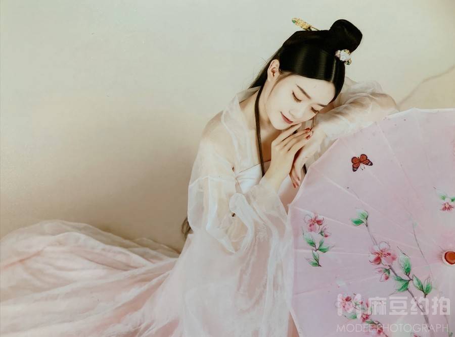古风模特