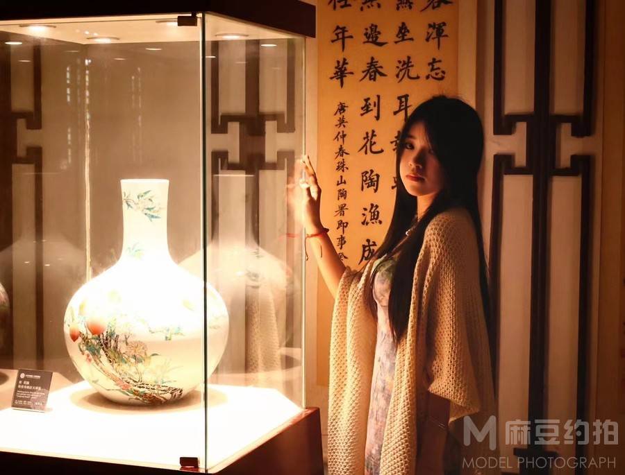 妆容模特