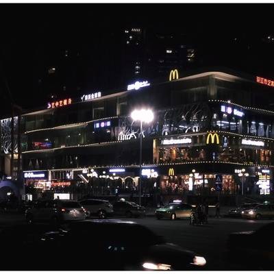 夜景模特