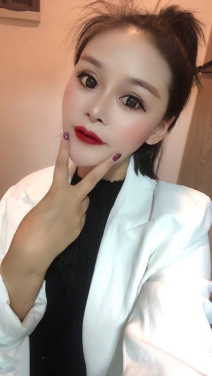 时尚模特