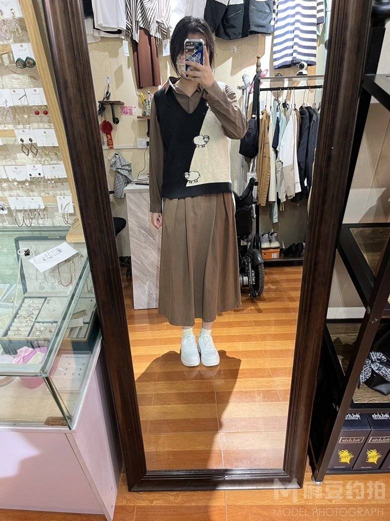校园模特