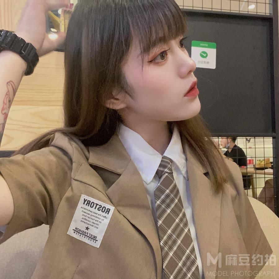 妆容模特