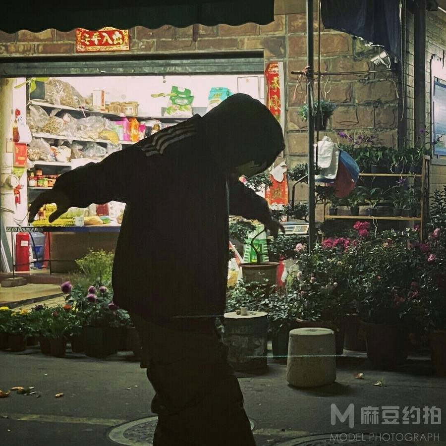 夜景模特
