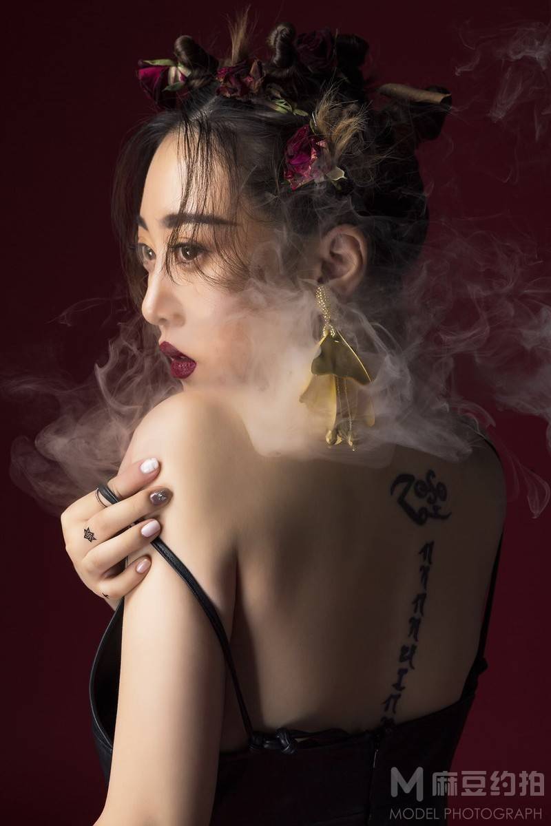 暗黑模特