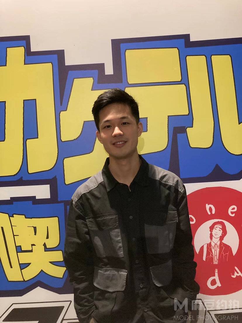 胶片模特