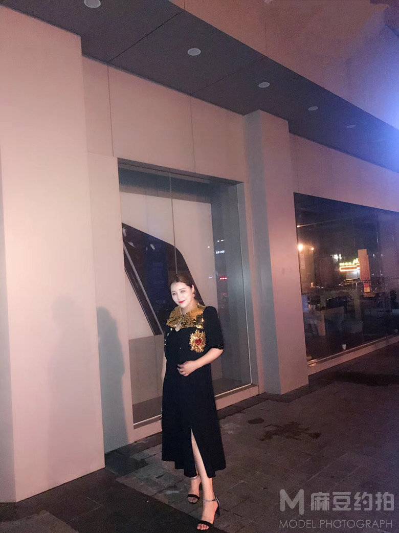 纪实模特