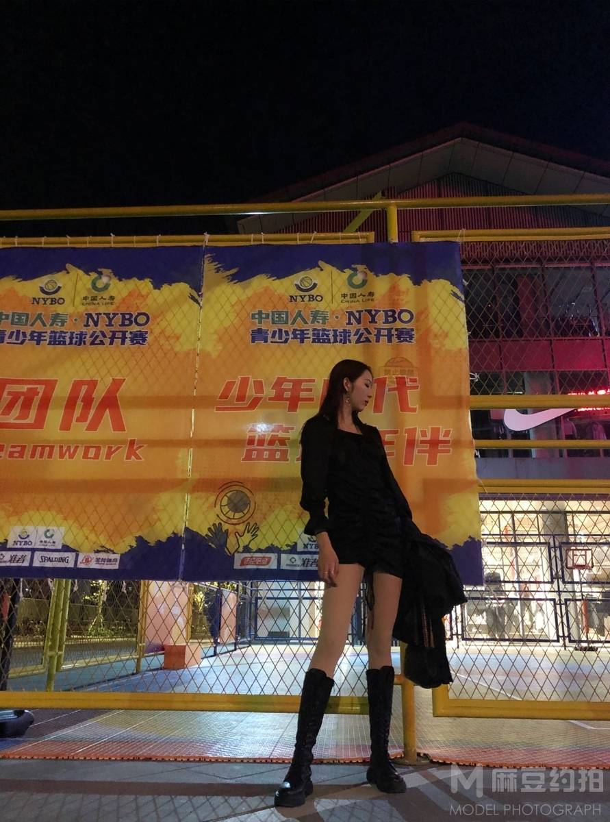 暗黑模特