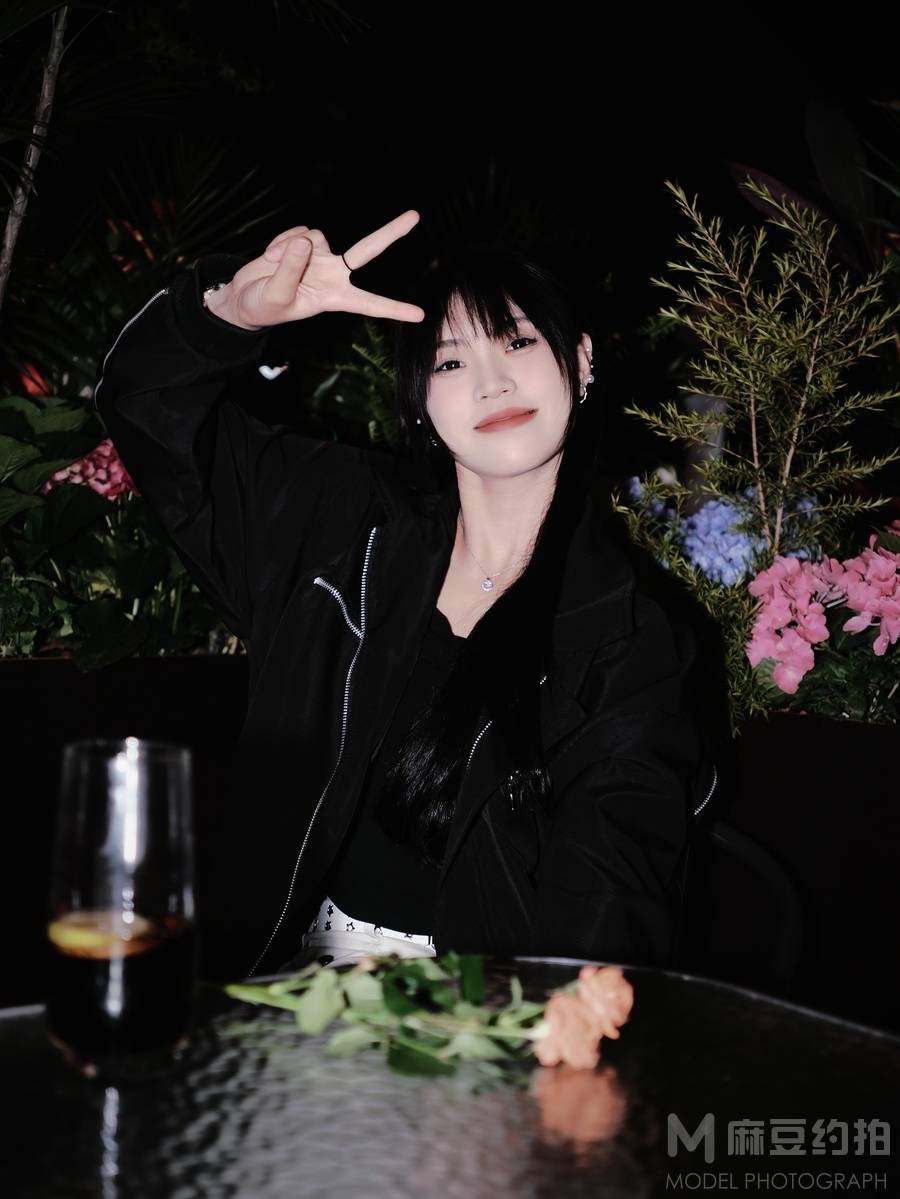 胶片模特