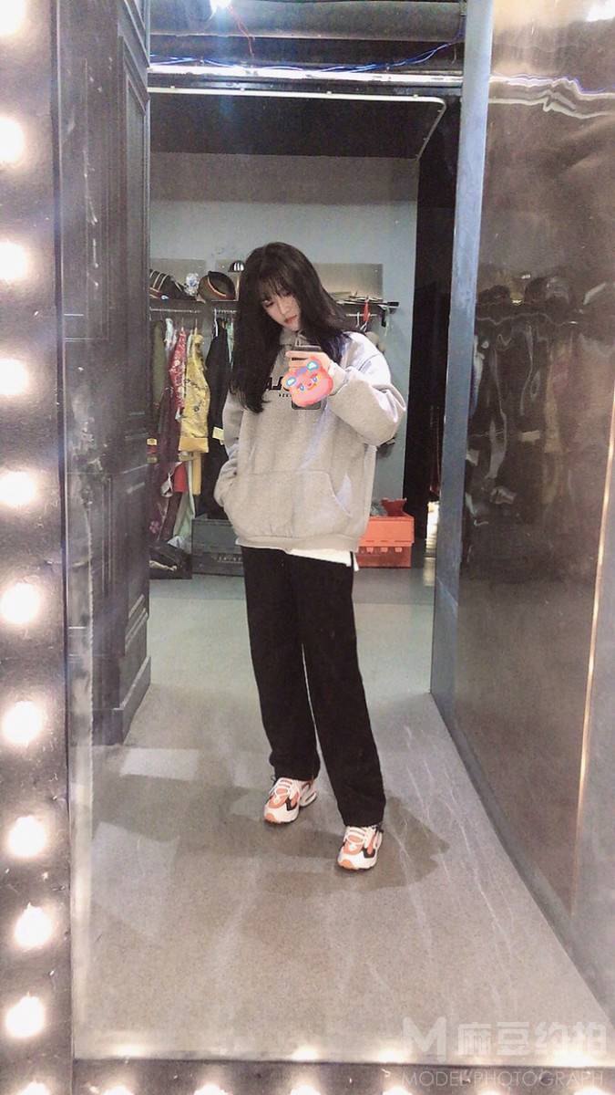 情侣模特