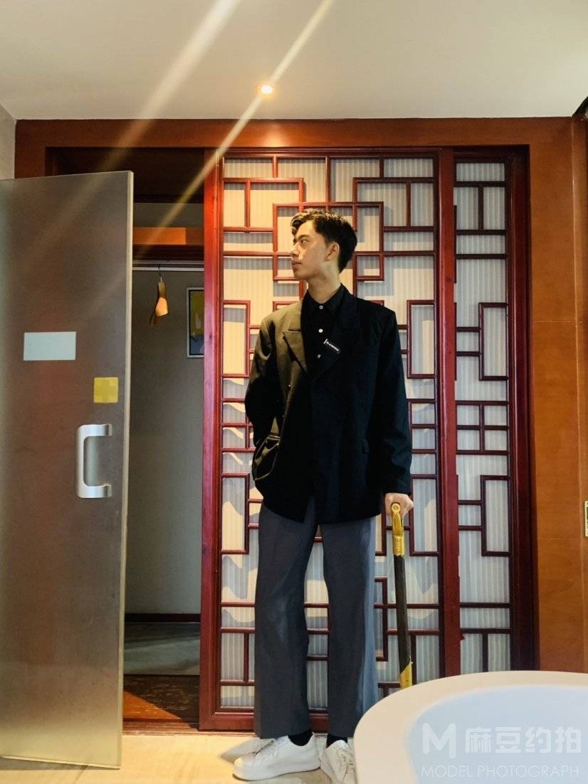 情侣模特