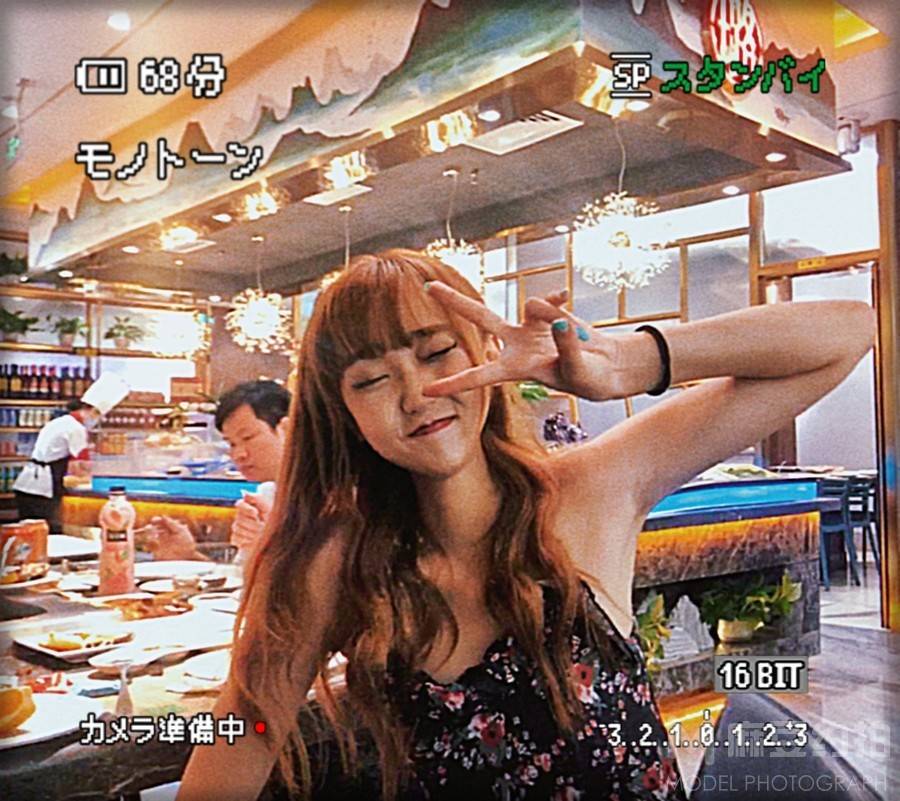 妆容模特