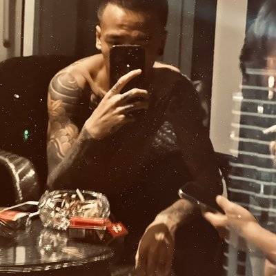 黑白模特