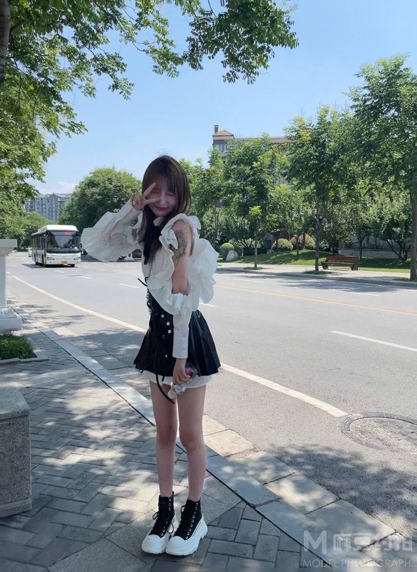 清新模特