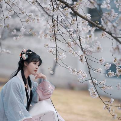 汉服模特