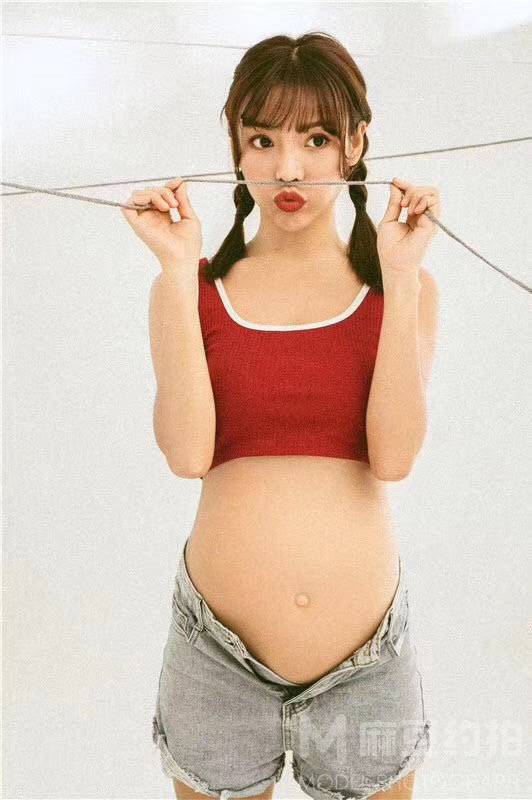 孕照模特