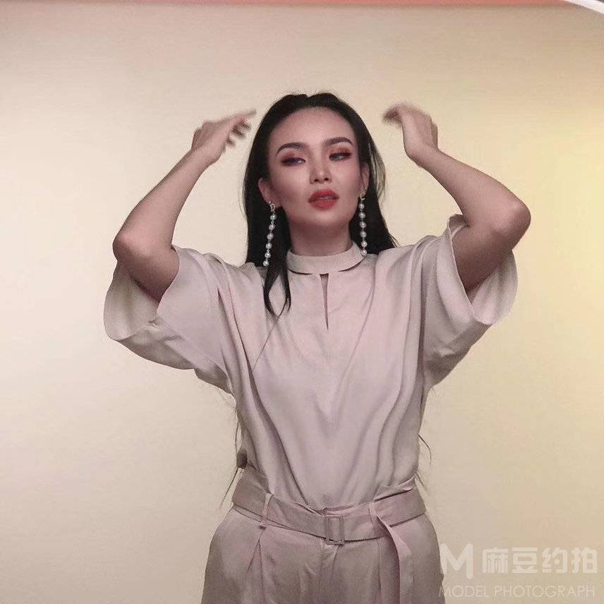 时尚模特