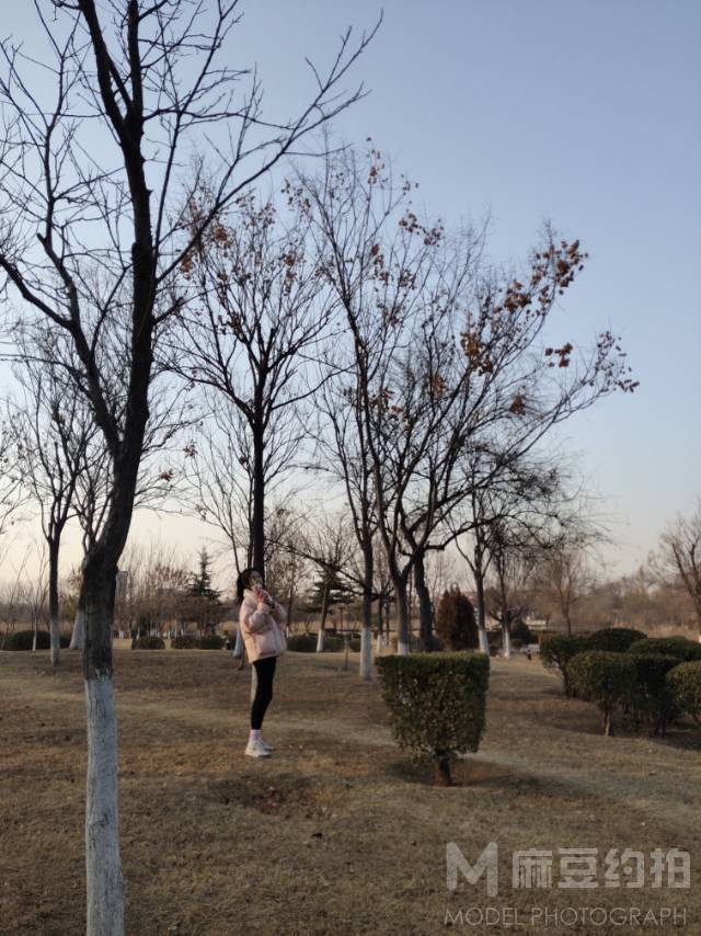 校园模特