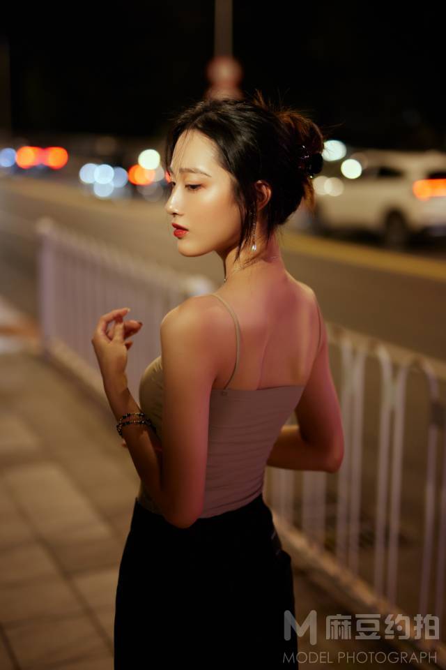 夜景模特