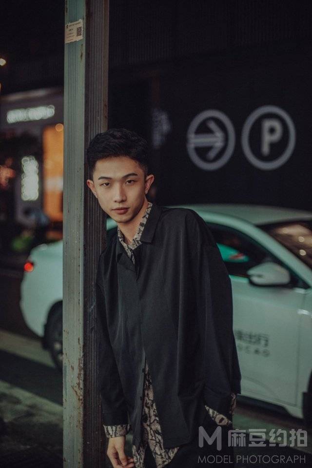 夜景模特