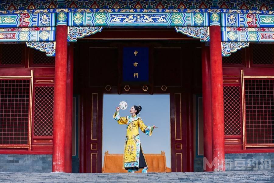 情侣模特