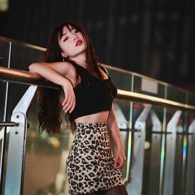 夜景模特