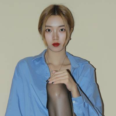 黑白模特