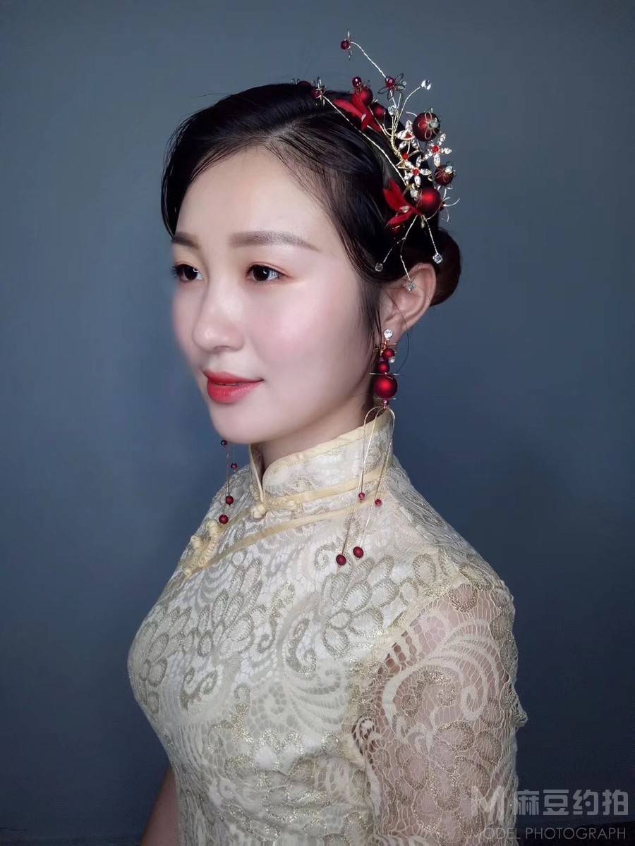 妆容模特