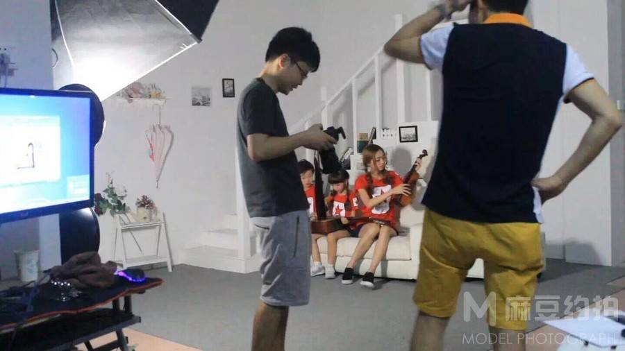 校园模特