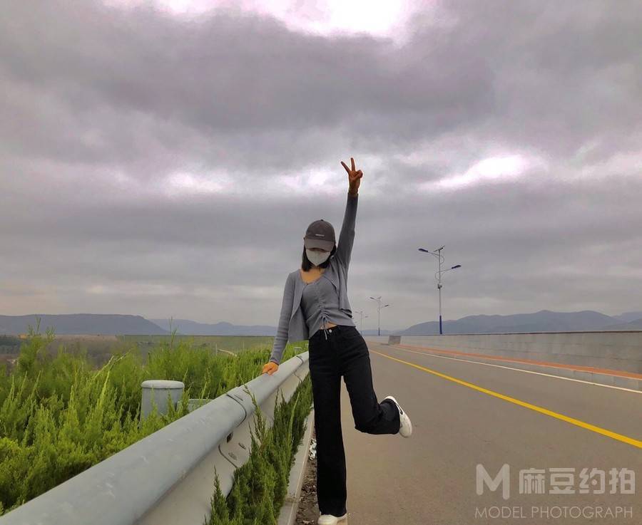 校园模特