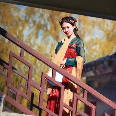 汉服模特