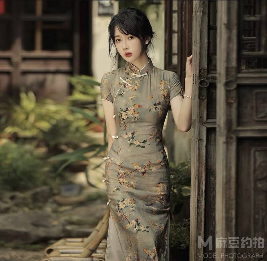 旗袍模特
