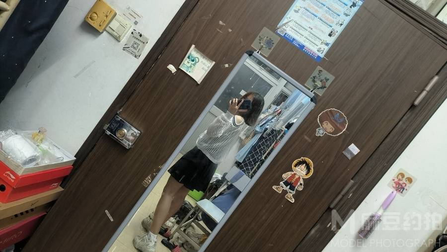 清新模特