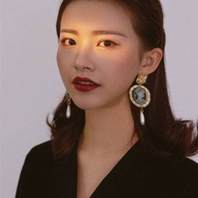 商务模特