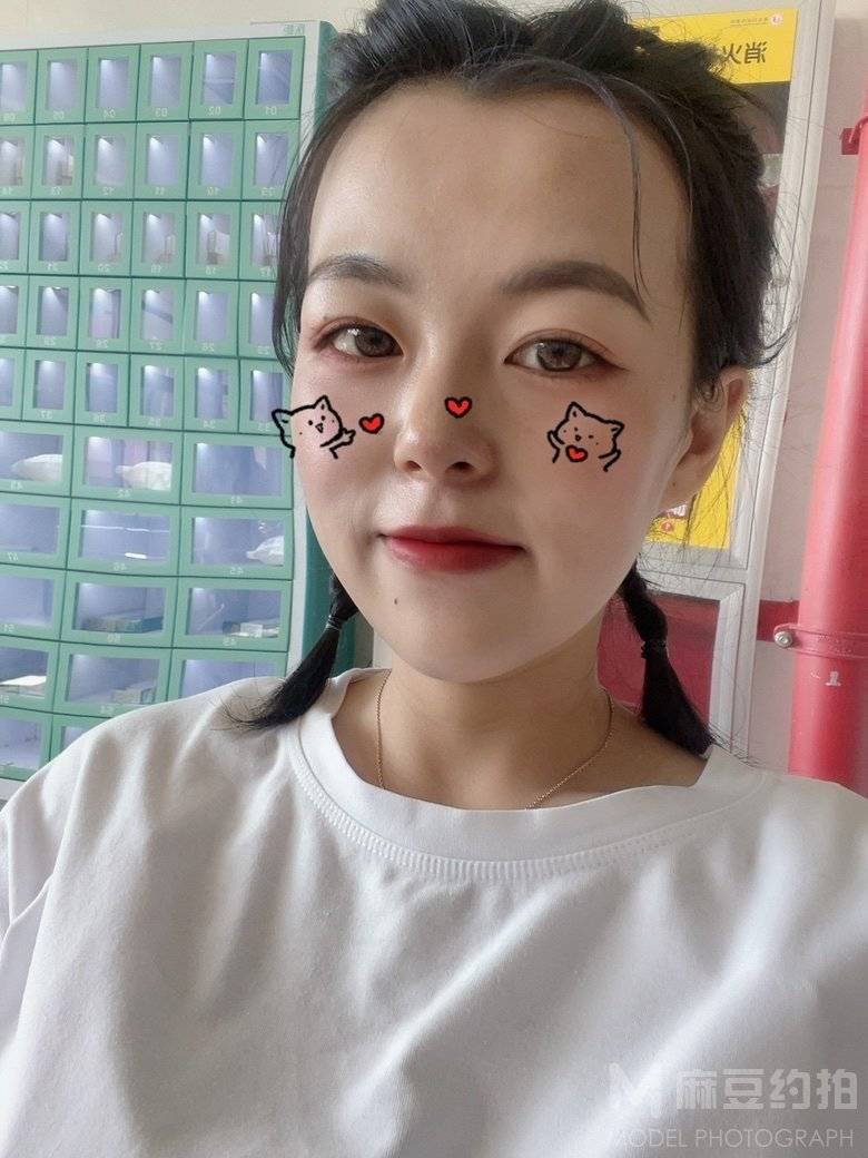 时尚模特