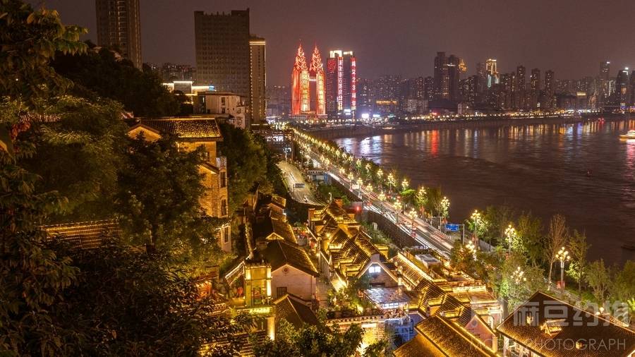 夜景模特