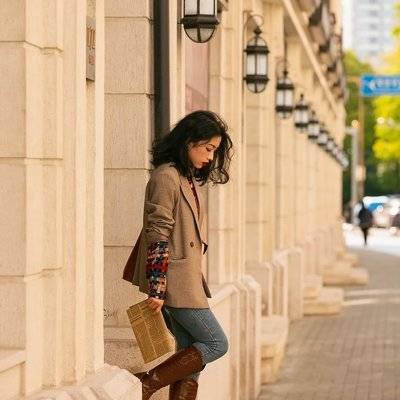 情绪模特
