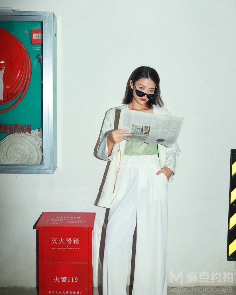 校园模特