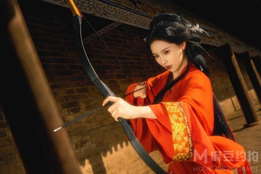 汉服模特