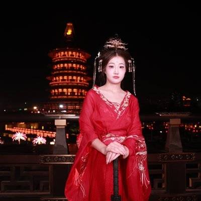 汉服模特