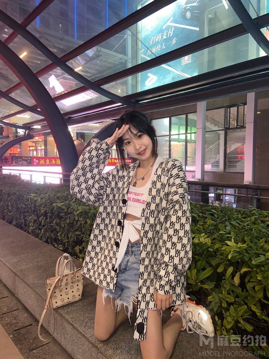 情侣模特